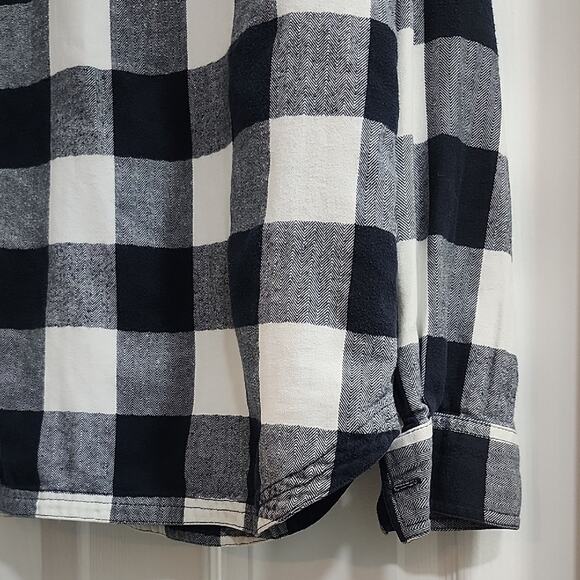 Metal Mulisha Black and White Plaid Shirt - Picture 12 of 14